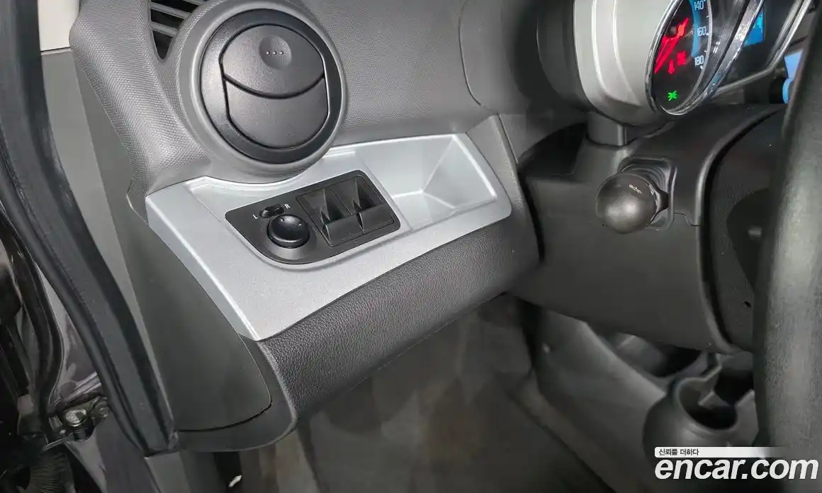 Chevrolet Spark 2015 1.0 гидро в Москве № 1235053, фото 13