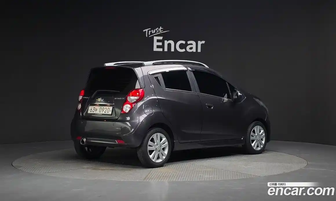 Chevrolet Spark 2015 1.0 гидро в Москве № 1235053, фото 2