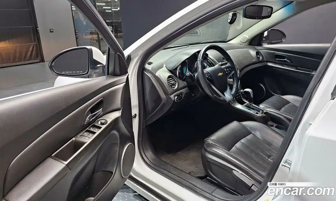 Chevrolet Cruze 2013 1.8 Автомат в Москве № 1235072, фото 11