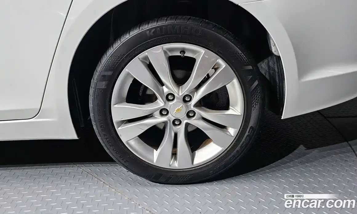 Chevrolet Cruze 2013 1.8 Автомат в Москве № 1235072, фото 5