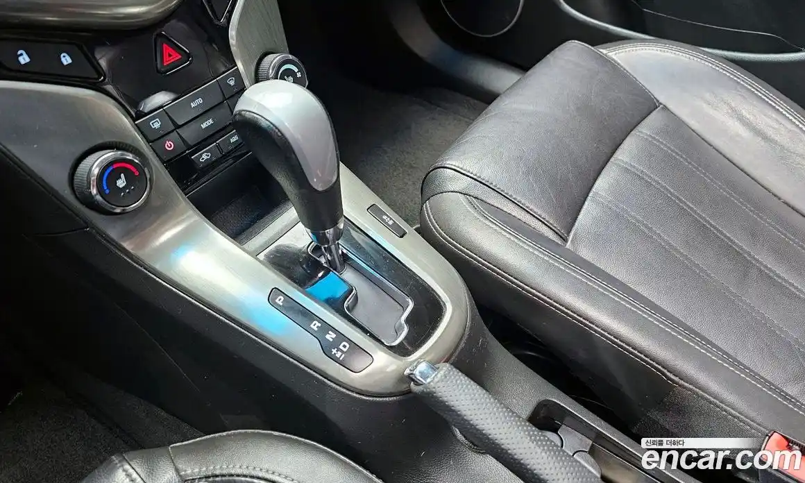 Chevrolet Cruze 2013 1.8 Автомат в Москве № 1235072, фото 9