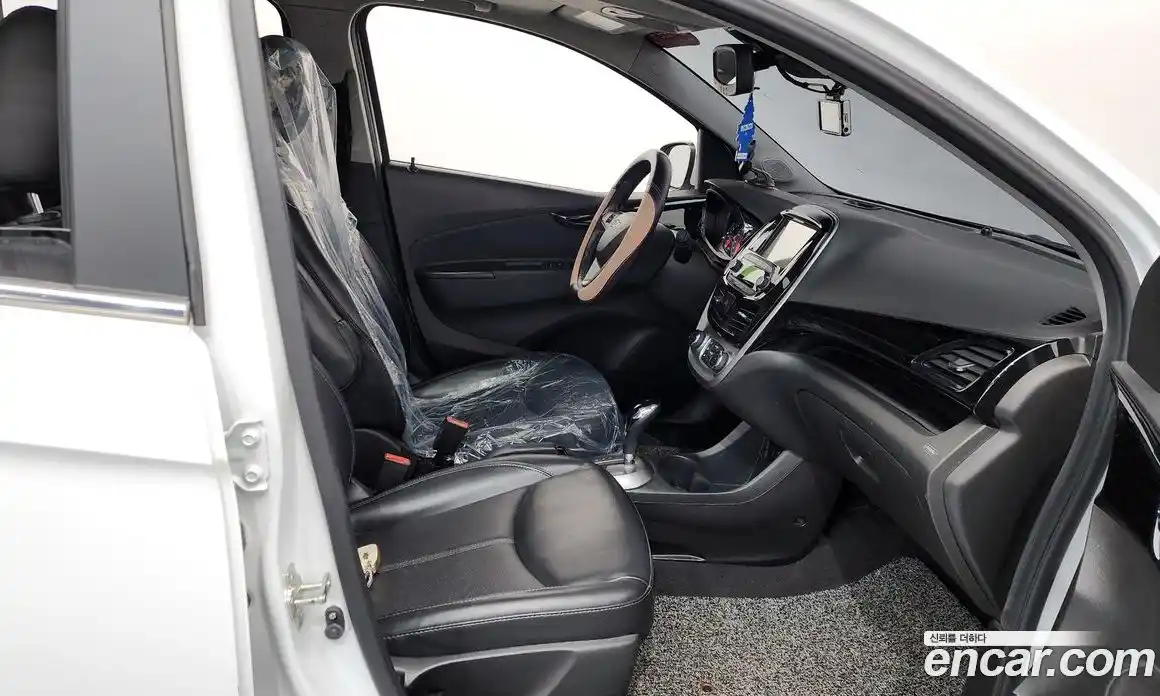Chevrolet Spark 2017 1.0 гидро в Москве № 1235327, фото 10
