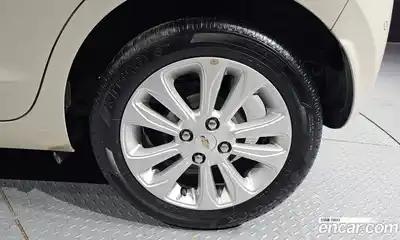 Chevrolet Spark 2015 1.0 гидро в Москве № 1235329, миниатюра 5