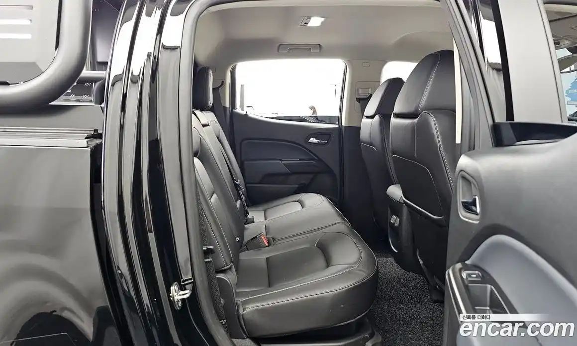 Chevrolet Colorado 2022 3.6 Автомат в Москве № 1235516, фото 11