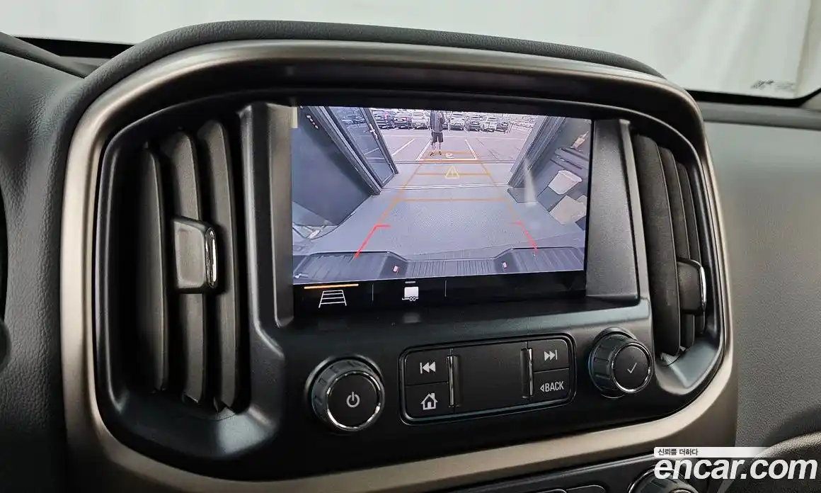 Chevrolet Colorado 2022 3.6 Автомат в Москве № 1235516, фото 14