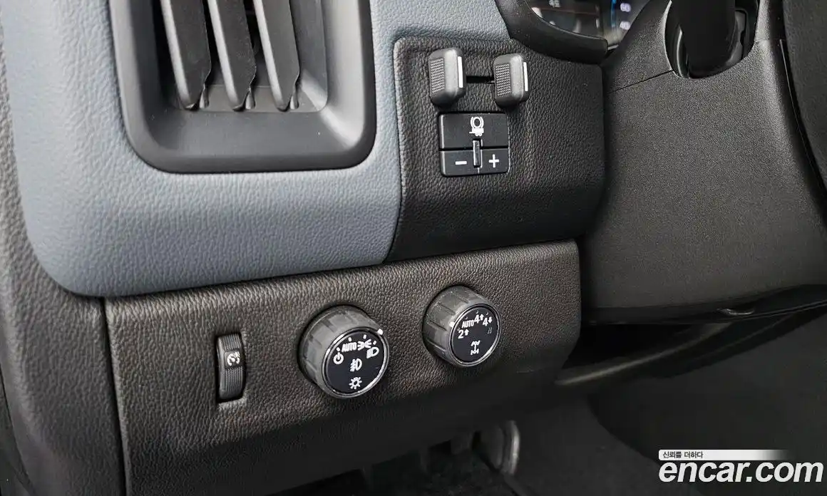 Chevrolet Colorado 2022 3.6 Автомат в Москве № 1235516, фото 17