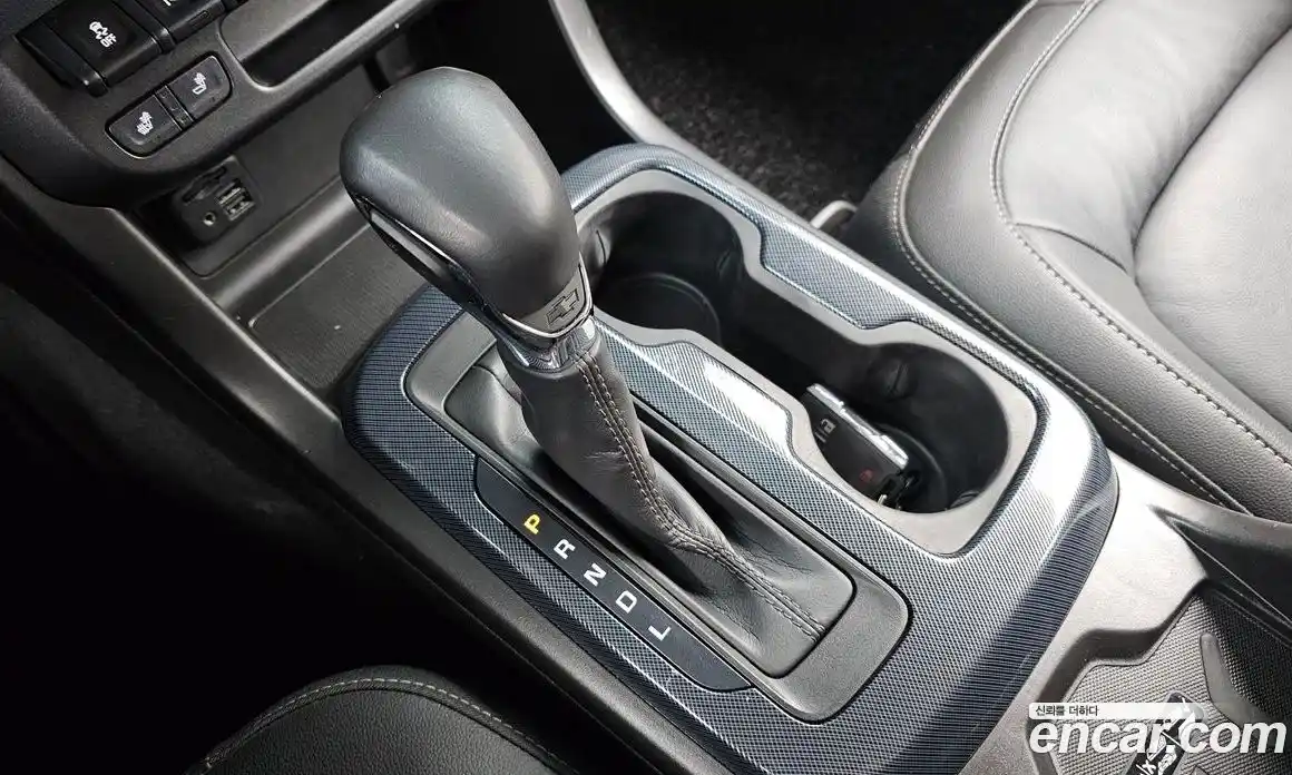 Chevrolet Colorado 2022 3.6 Автомат в Москве № 1235516, фото 8