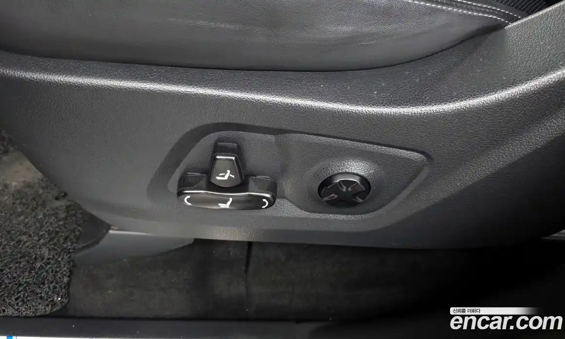 SsangYong Rexton 2020 2.2 Автомат в Москве № 1237733, фото 17