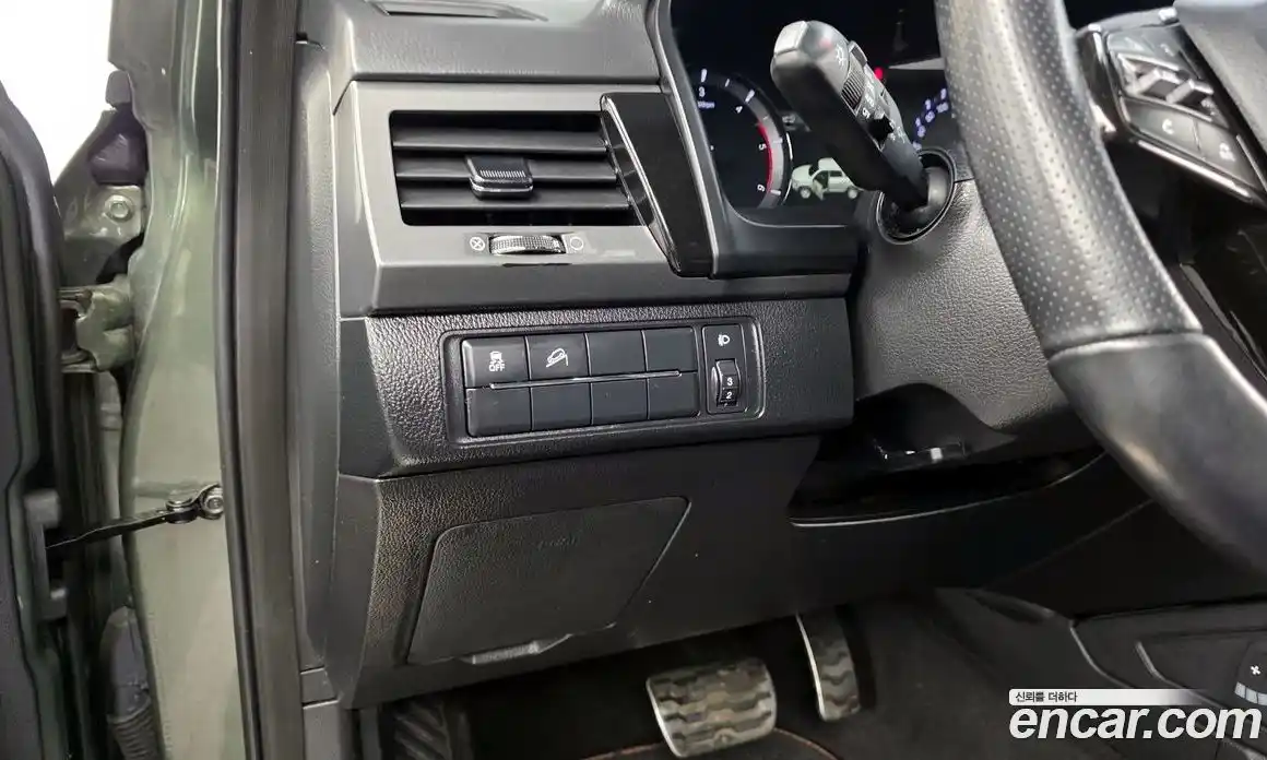 SsangYong Rexton 2021 2.2 Автомат в Москве № 1237781, фото 16