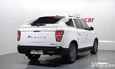 SsangYong Rexton 2020 2.2 Автомат в Москве № 1237885, миниатюра 2