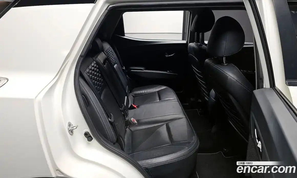 SsangYong TIBOLI 2017 1.6 гидро в Москве, фото 11