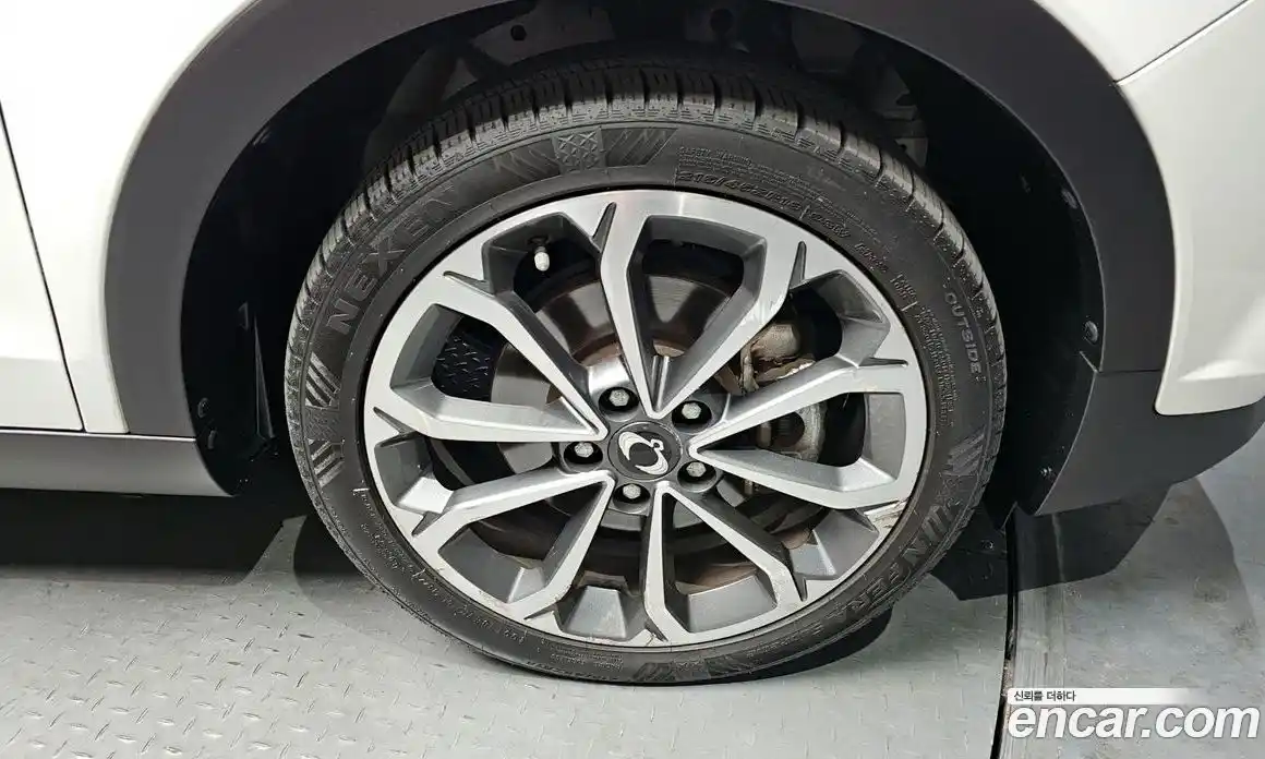 SsangYong TIBOLI 2017 1.6 гидро в Москве, фото 5