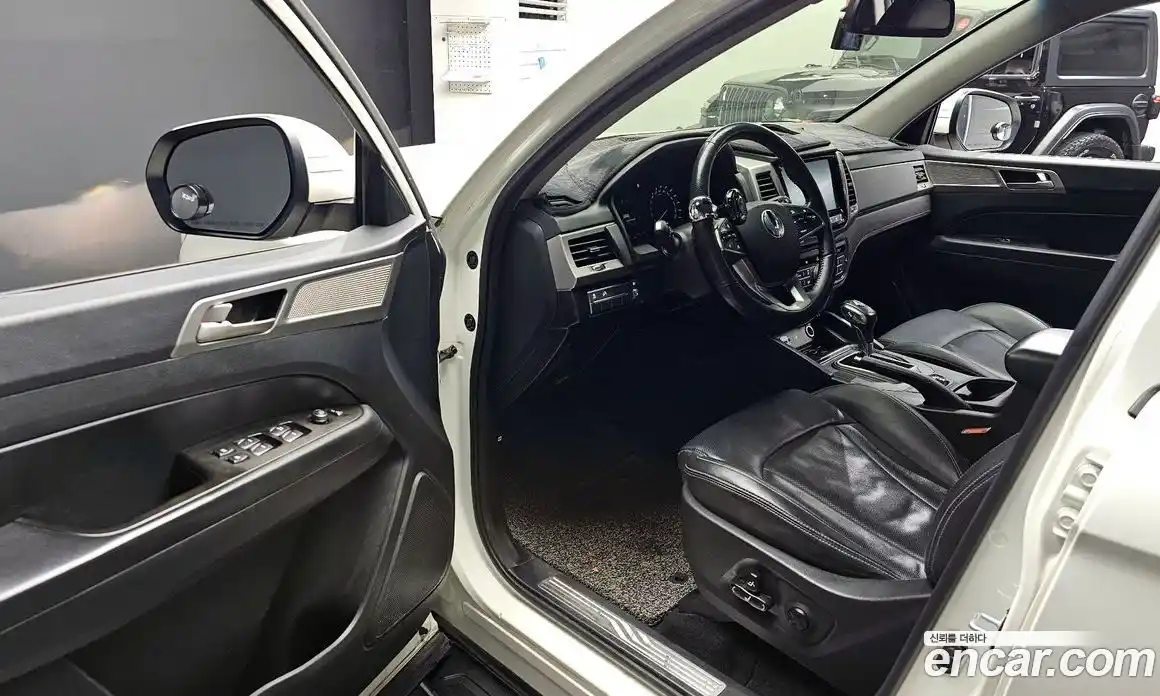 SsangYong Rexton 2019 2.2 Автомат в Москве № 1237949, фото 10
