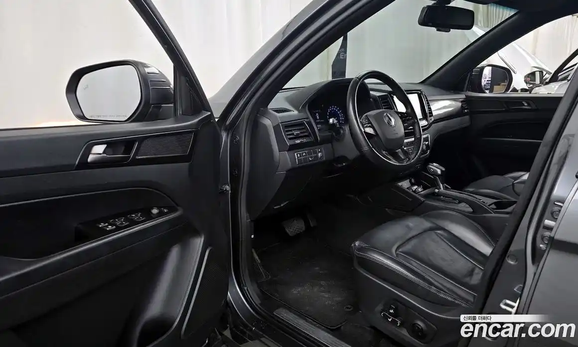 SsangYong Rexton 2019 2.2 Автомат в Москве № 1237999, фото 7