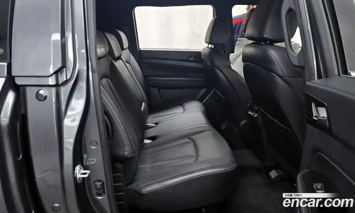 SsangYong Rexton 2019 2.2 Автомат в Москве № 1237999, фото 9