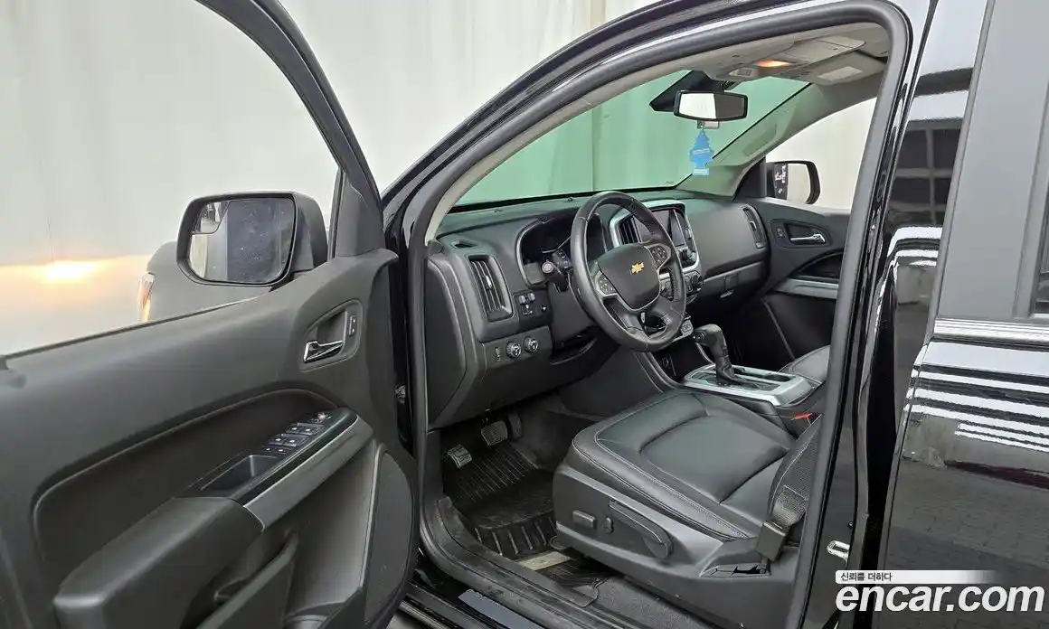 Chevrolet Colorado 2020 3.6 Автомат в Москве № 1238406, фото 9