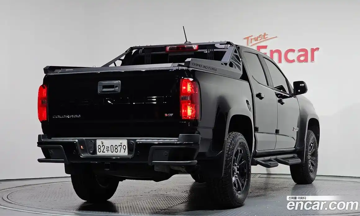 Chevrolet Colorado 2021 3.6 Автомат в Москве № 1238454, фото 1