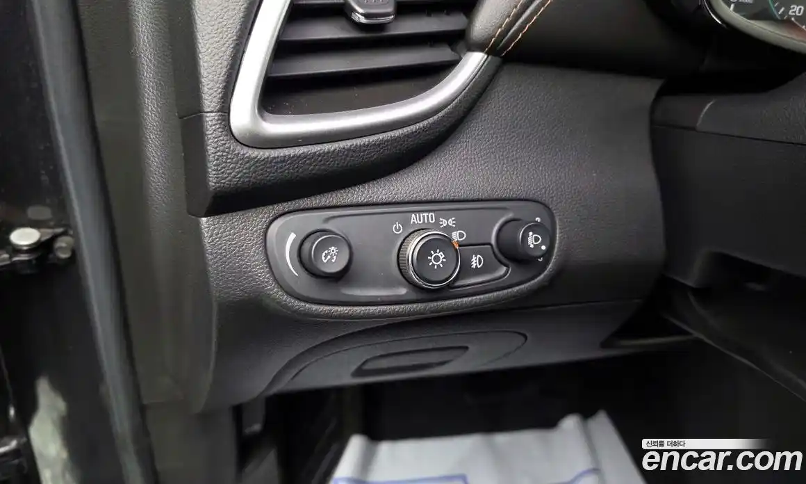 Chevrolet Trax 2017 1.6 Автомат в Москве № 1238760, фото 14