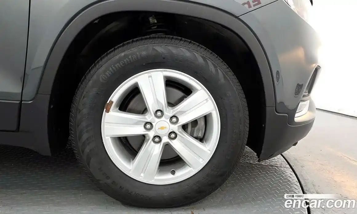 Chevrolet Trax 2017 1.6 Автомат в Москве № 1238760, фото 5