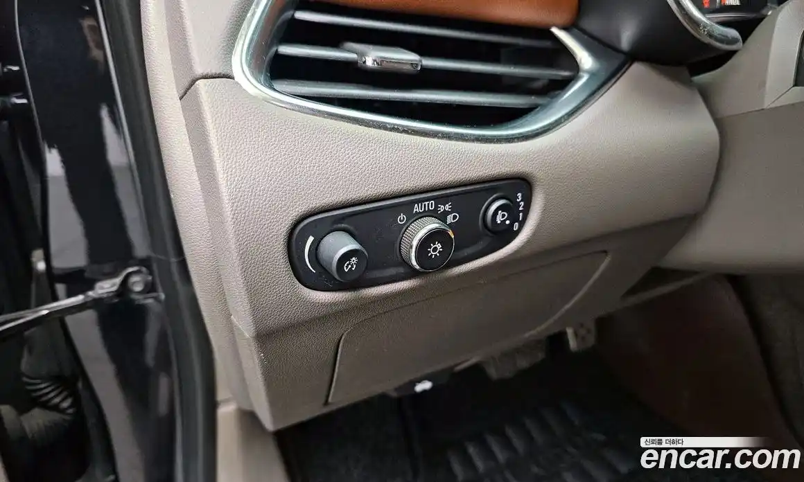 Chevrolet Malibu 2016 1.5 Автомат в Москве № 1238780, фото 15