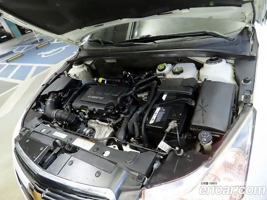 Chevrolet Cruze 2014 1.4 Автомат в Москве № 1238882, фото 15