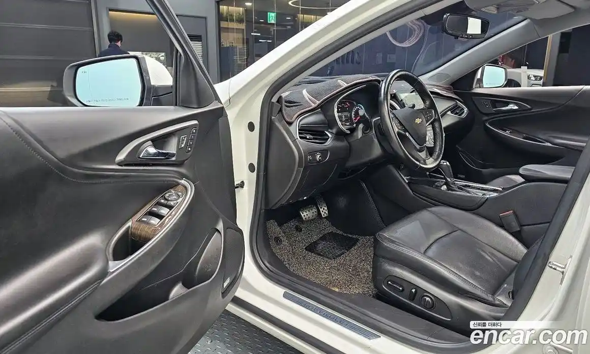 Chevrolet Malibu 2017 2.0 Автомат в Москве № 1239012, фото 11