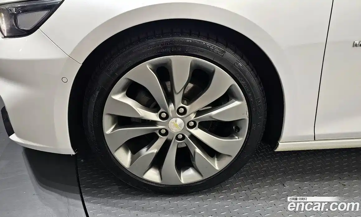 Chevrolet Malibu 2017 2.0 Автомат в Москве № 1239012, фото 5