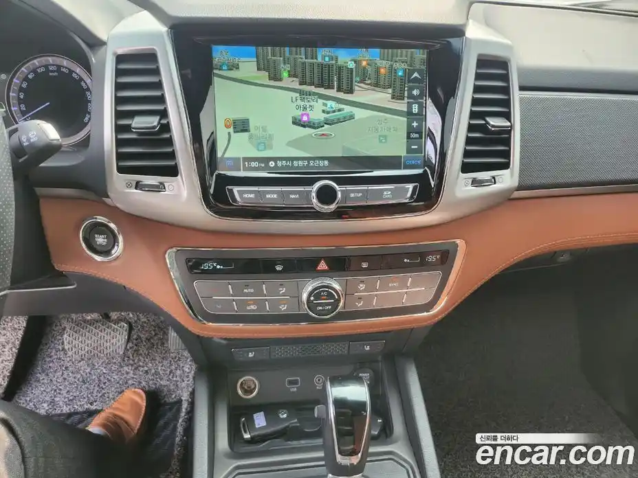 SsangYong Rexton 2018 2.2 Автомат в Москве № 1239684, фото 14