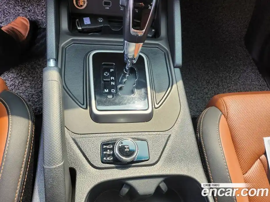 SsangYong Rexton 2018 2.2 Автомат в Москве № 1239684, фото 15