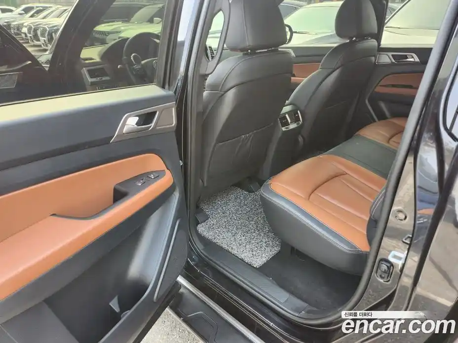 SsangYong Rexton 2018 2.2 Автомат в Москве № 1239684, фото 19