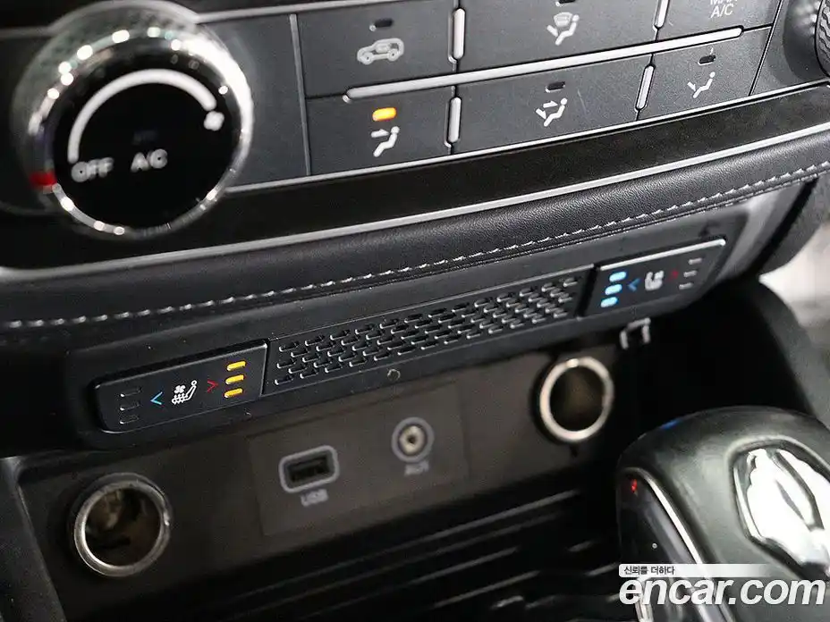 SsangYong Rexton 2019 2.2 Автомат в Москве № 1239686, фото 10