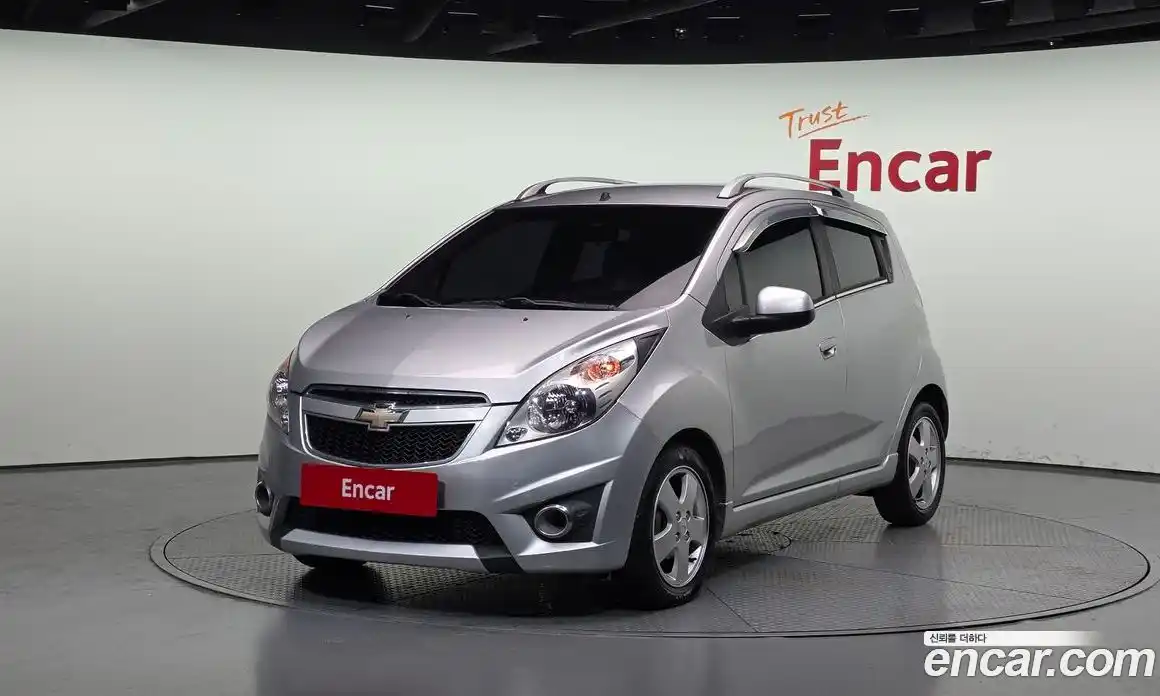 Chevrolet Spark 2011 1.0 Автомат в Москве № 1239845, фото 1