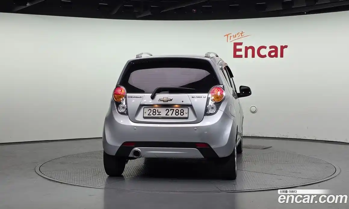 Chevrolet Spark 2011 1.0 Автомат в Москве № 1239845, фото 4