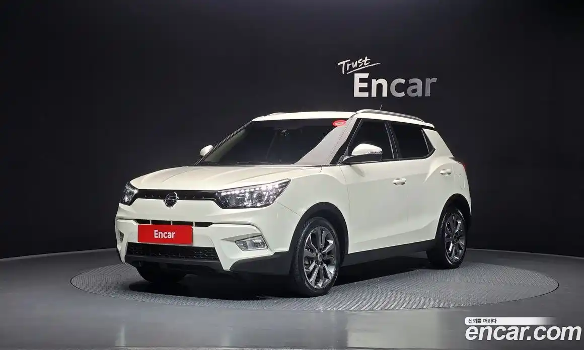 SsangYong TIBOLI 2016 1.6 Автомат в Москве № 1242043, фото 1