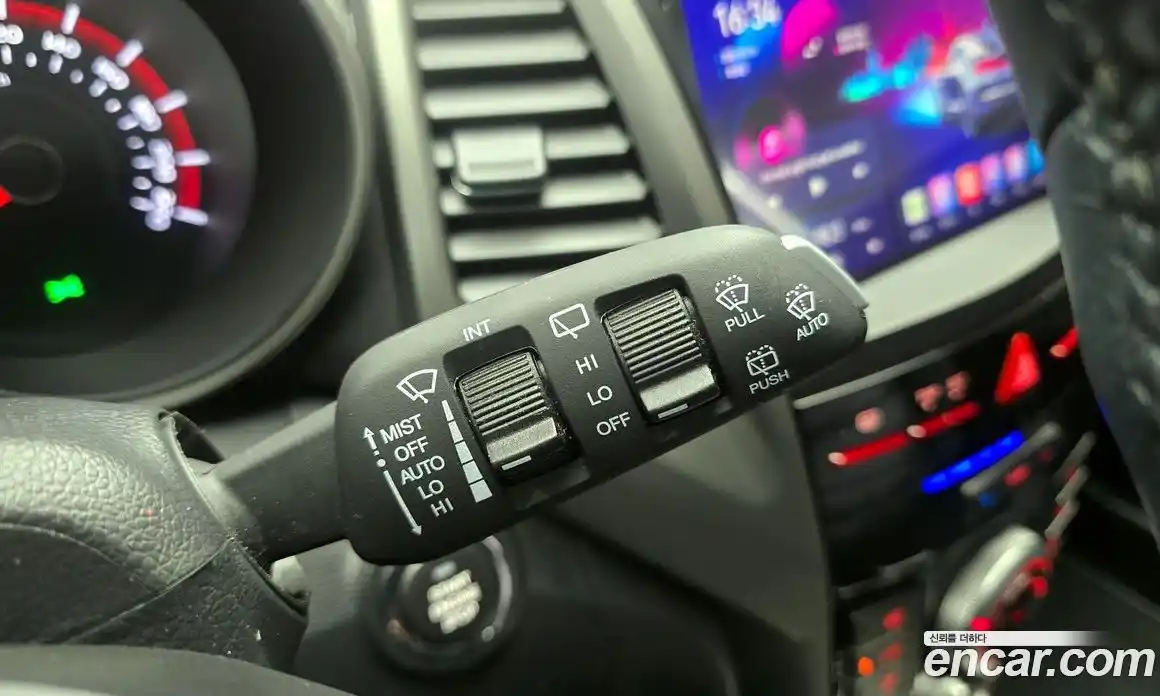 SsangYong TIBOLI 2016 1.6 Автомат в Москве № 1242043, фото 19