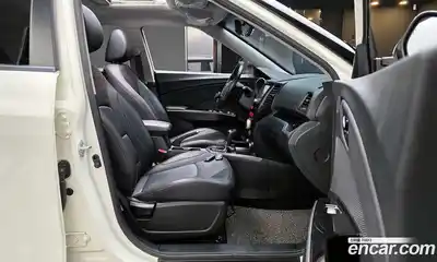 SsangYong TIBOLI 2016 1.6 Автомат в Москве № 1242081, миниатюра 10