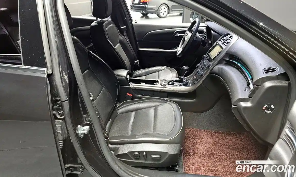 Chevrolet Malibu 2012 2.0 Автомат в Москве № 1242318, фото 10