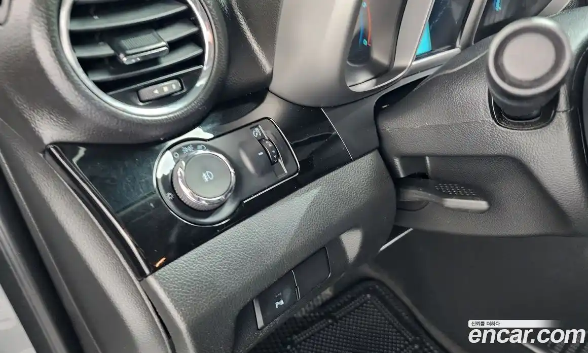 Chevrolet Orlando 2015 2.0 Автомат в Москве № 1242350, фото 16