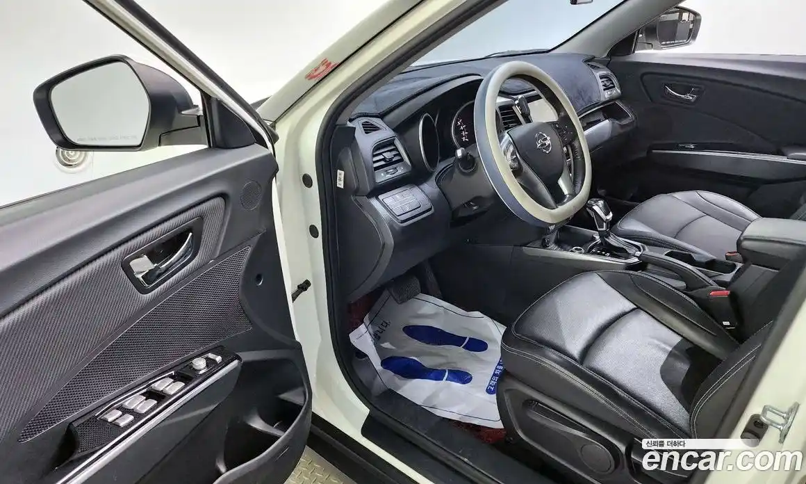 SsangYong TIBOLI 2018 1.6 гидро в Москве № 33204, фото 10