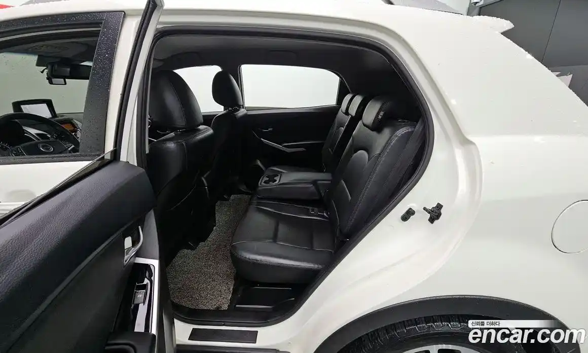 SsangYong Korando 2015 2.0 гидро в Москве, фото 11