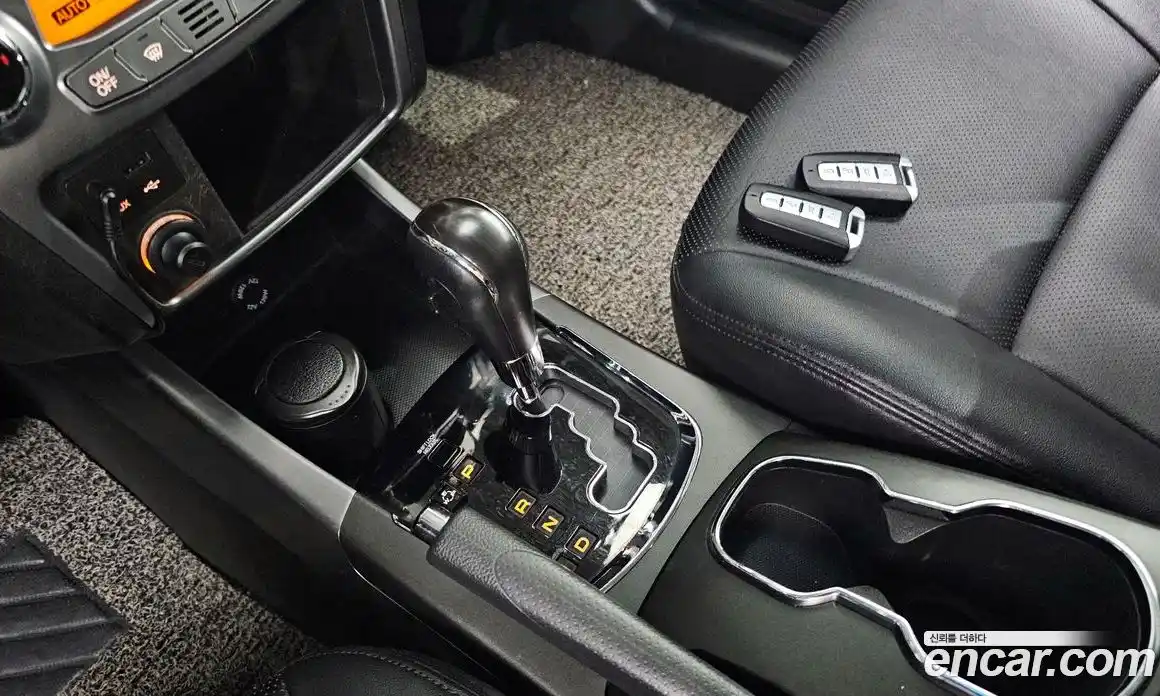 SsangYong Korando 2015 2.0 гидро в Москве, фото 9