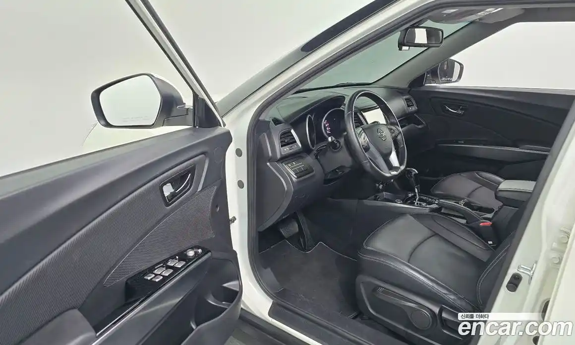 SsangYong TIBOLI 2017 1.6 гидро в Москве, фото 10