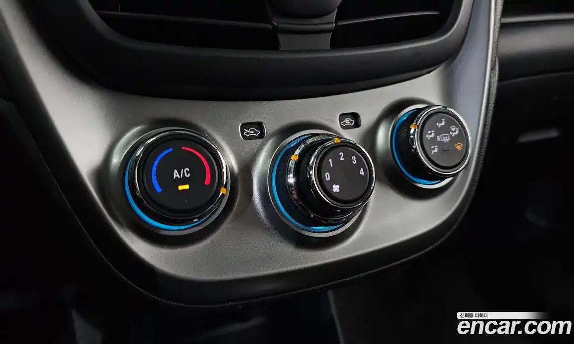 Chevrolet Spark 2016 1.0 Автомат в Москве № 39708, фото 18