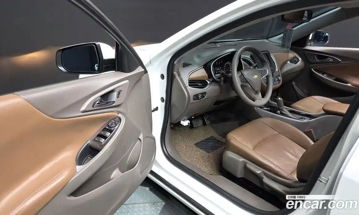 Chevrolet Malibu 2016 1.5 Автомат в Москве № 891013, фото 11