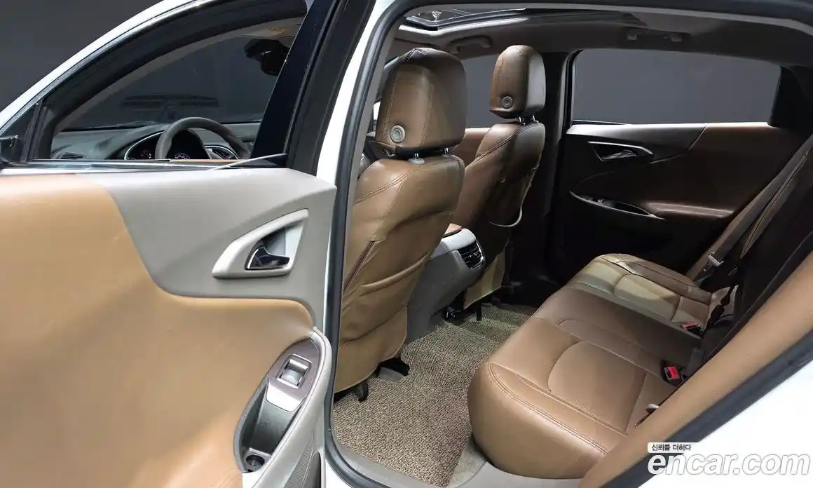 Chevrolet Malibu 2016 1.5 Автомат в Москве № 891013, фото 12