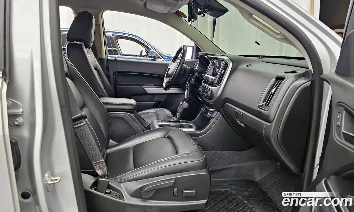 Chevrolet Colorado 2020 3.6 гидро в Москве № 105918, фото 11