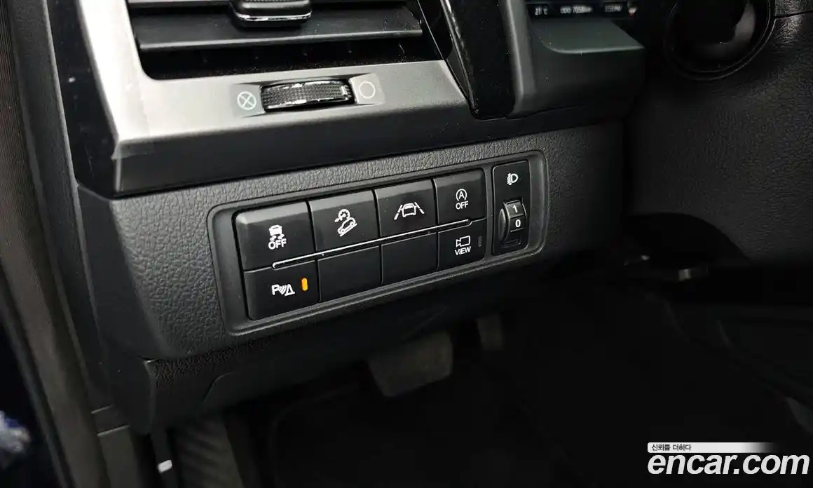 SsangYong Rexton 2022 2.2 Автомат в Москве № 1231901, фото 17