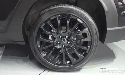 SsangYong Torres 2023 1.5 Автомат в Москве № 1231920, миниатюра 5