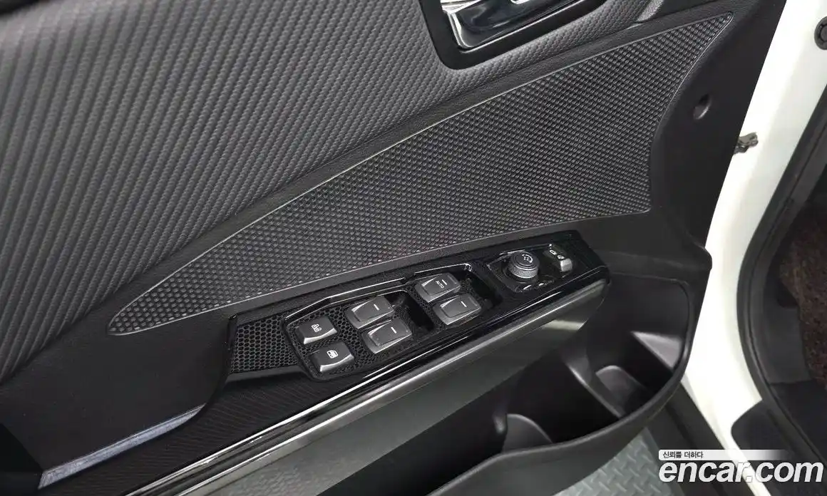 SsangYong TIBOLI 2021 1.5 Автомат в Москве № 1231925, фото 13