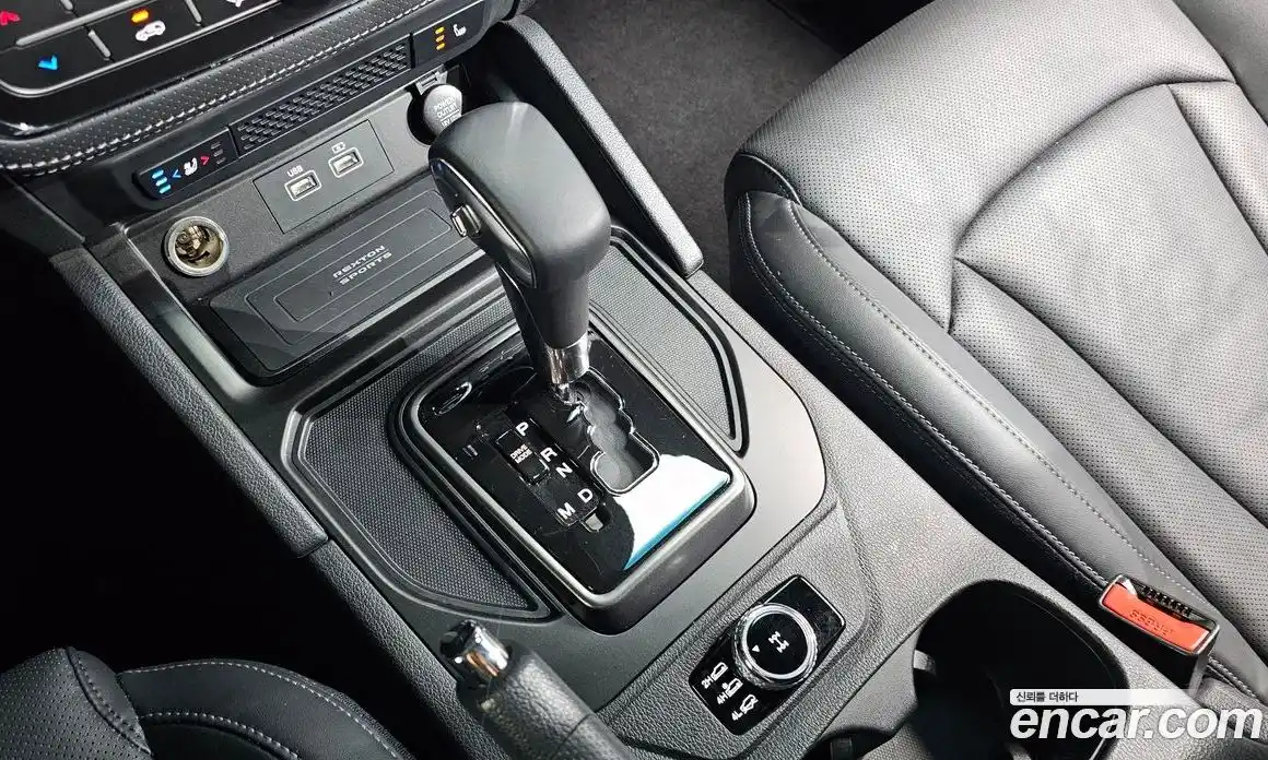 SsangYong Rexton 2023 2.2 Автомат в Москве № 1231941, фото 9